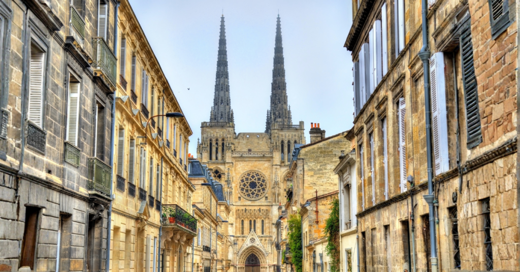 Immobilier à Bordeaux : comment repérer un bien avec un potentiel de rénovation ?